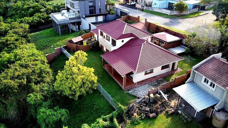 6 Bedroom Property for Sale in Baysville Eastern Cape